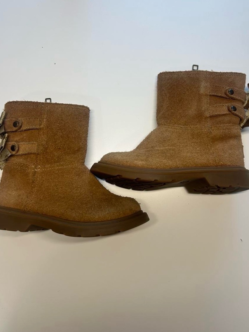 UGG Kids Chestnut Suede Cozy Ankle Boots